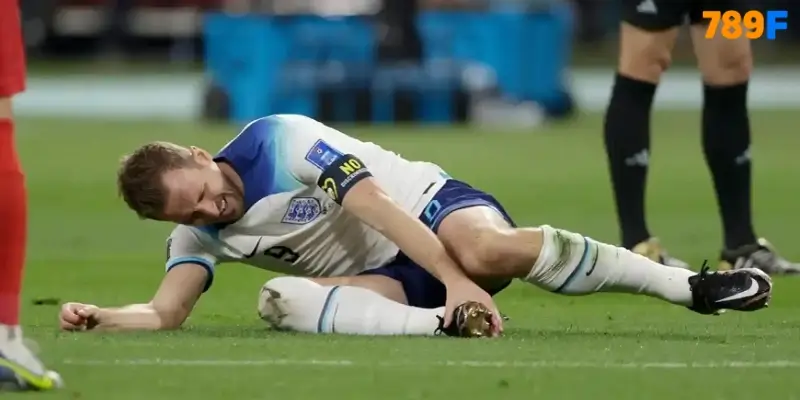 Harry Kane chấn thương không nghiêm trọng, vẫn khoác áo ĐT Anh 1 Harry Kane chấn thương không nghiêm trọng, vẫn khoác áo ĐT Anh