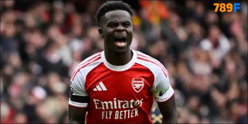 Saka đi vào lịch sử Arsenal Saka đi vào lịch sử Arsenal